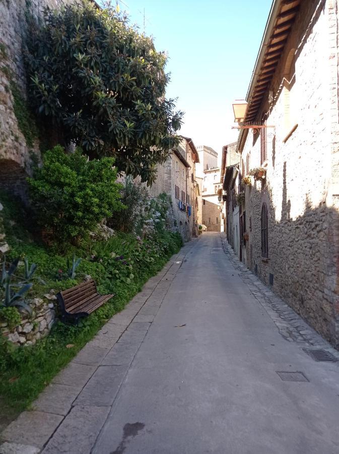 Apartamento La Casa Dei Ricordi San Gimignano Exterior foto
